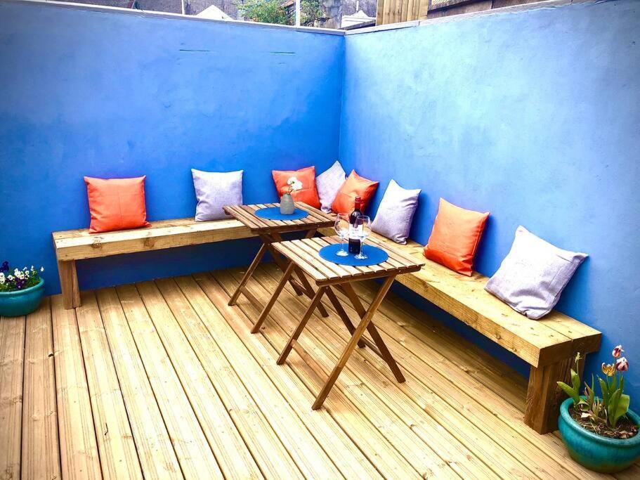 Luxe Living City Apartment - Beach, Wifi, Parking Swansea Dış mekan fotoğraf